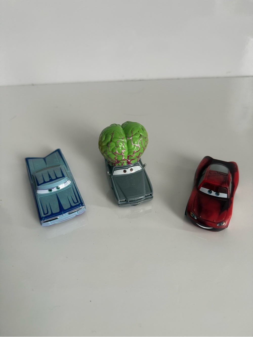 Disney Pixar Cars3 CRUSIN LIGHTNING McQUEEN COLOUR CHANGER Ramone Color Changer